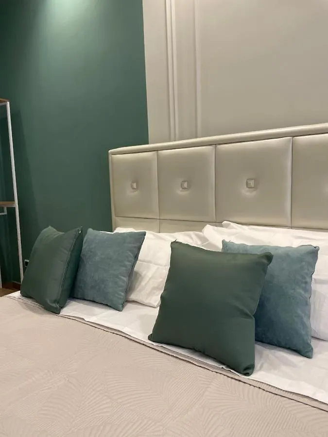 Bed and Breakfast M&M Guest House Ερκολάνο